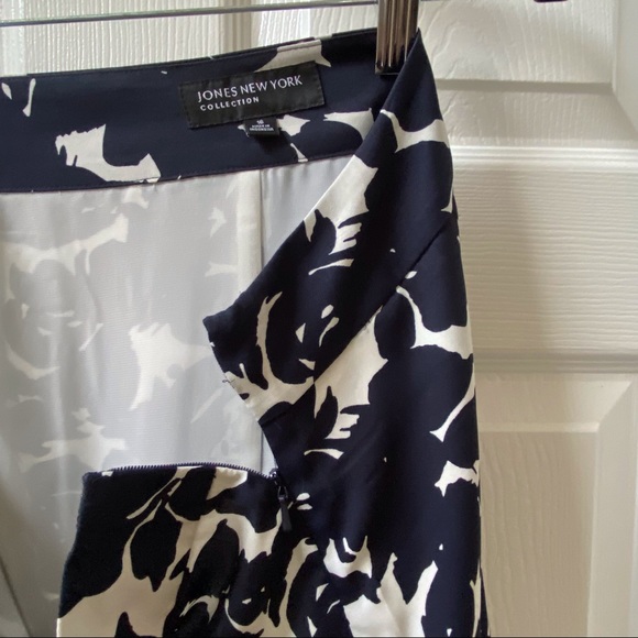 Jones New York Navy + Cream Floral Skirt Size 16 Lined Polyester - Picture 3 of 4